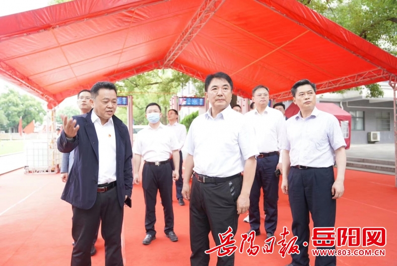 岳阳市骄傲之星汪四新，新职务下的旅程与无限可能